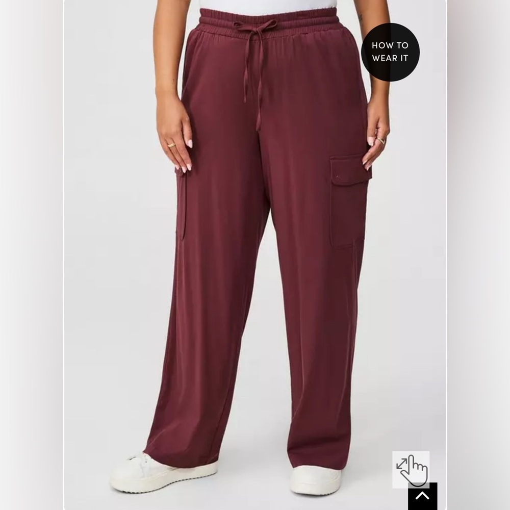 NWT Torrid Pull On Wide Leg Stretch Challis Cargo Pant Burgandy 4S